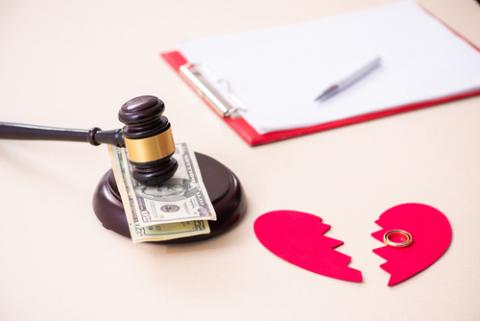 Guide 2024 sur la Prestation Compensatoire en Cas de Divorce : Conseils d'un Avocat Spécialisé